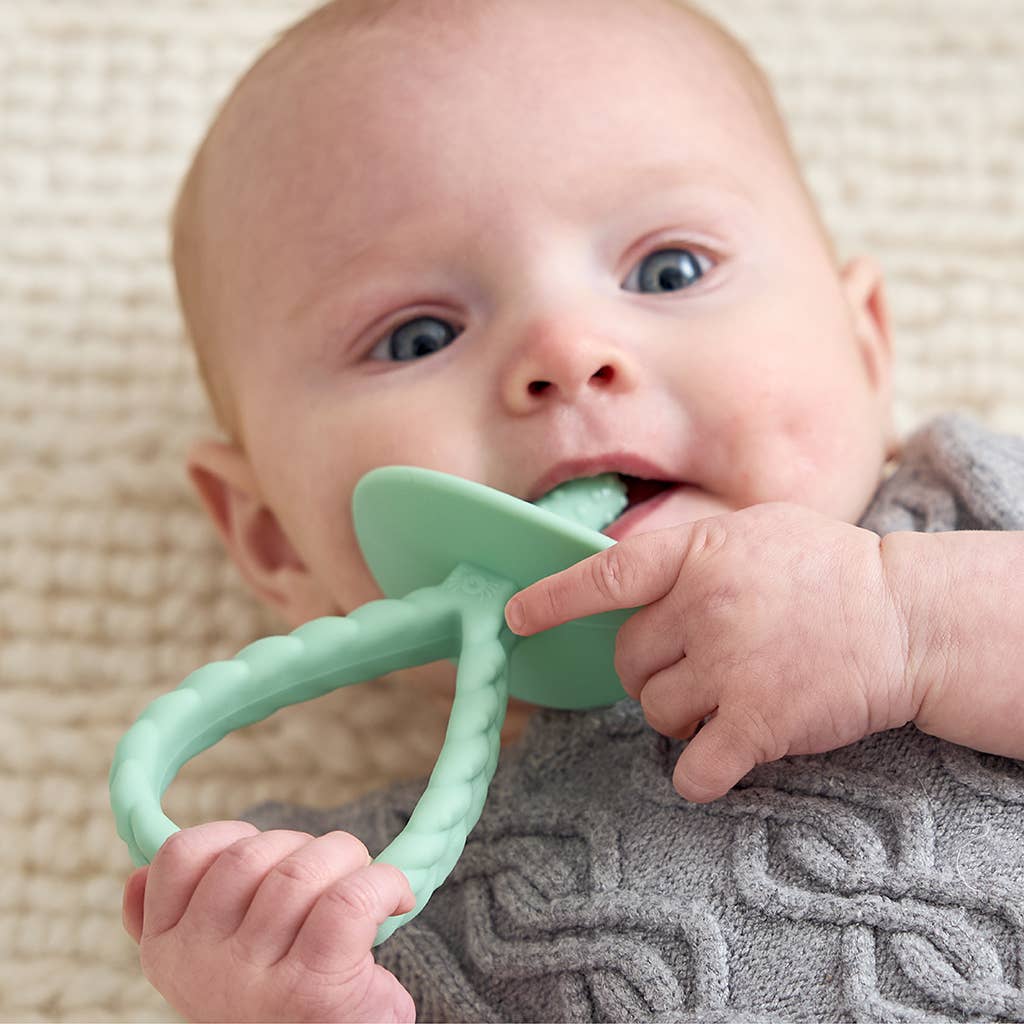 Pre-Feeding Teether Set™