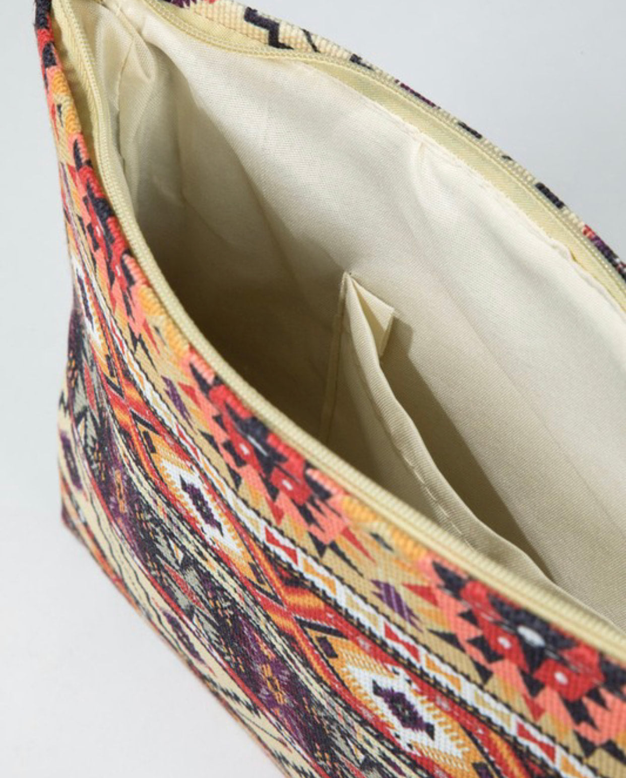 Dawn Clutch